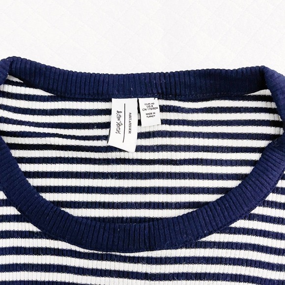 & Other Stories Navy Striped Long Sleeve Crew Neck Top SZ8 - Picture 3 of 3